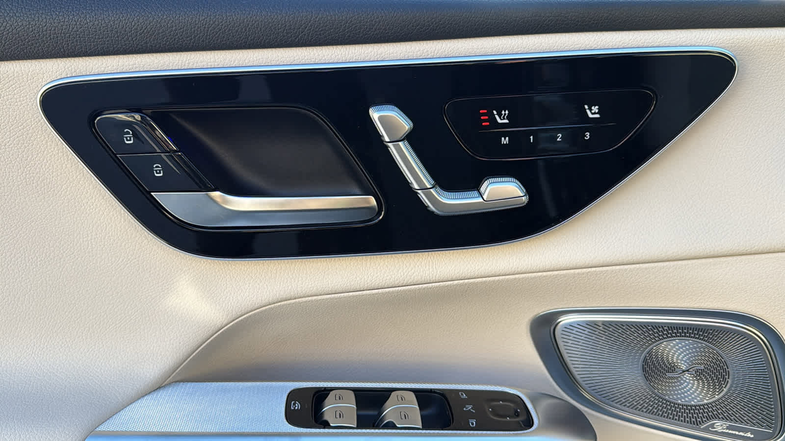 New 2026 Mercedes-Benz GLC 300 4MATIC image 17