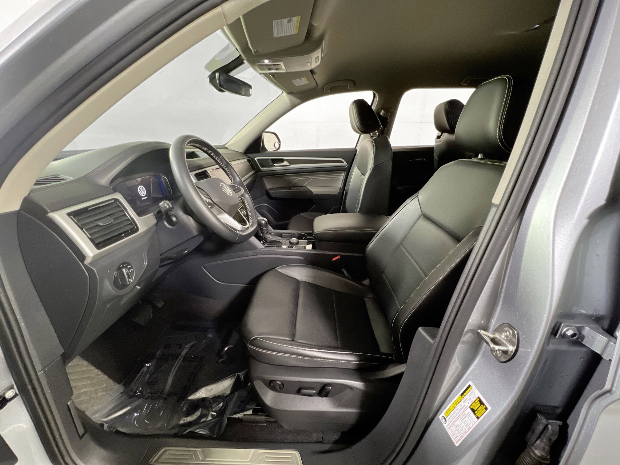 Used 2022 Volkswagen Atlas SE image 20