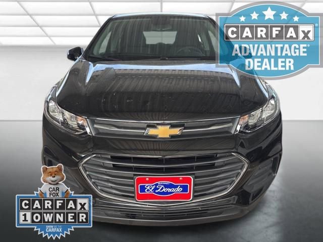 Certified 2022 Chevrolet Trax LS w/ Tint and Cruise Package image 2