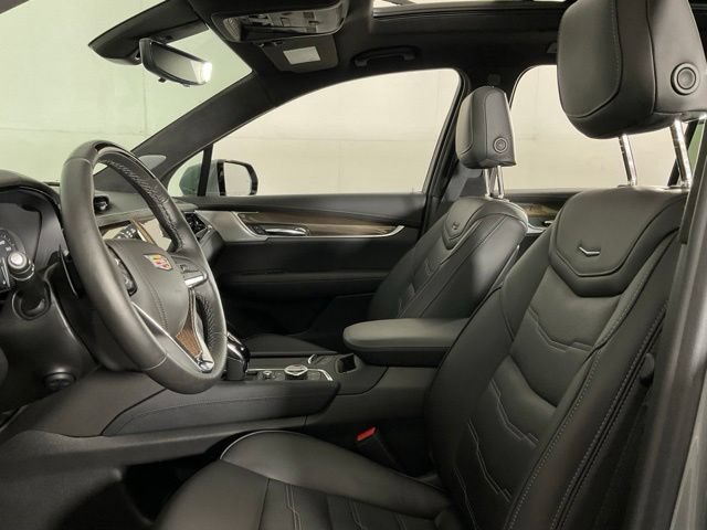 Certified 2025 Cadillac XT6 Premium Luxury w/ Platinum Package AWD/4WD image 27