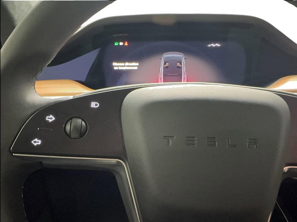 Used 2025 Tesla Model X AWD/4WD image 44