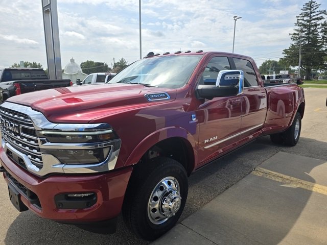 New 2026 RAM 3500 Limited image 5