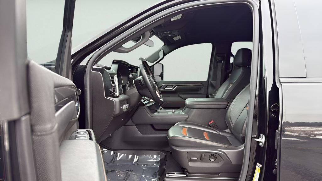 Used 2025 GMC Sierra 2500 AT4 AWD/4WD image 19