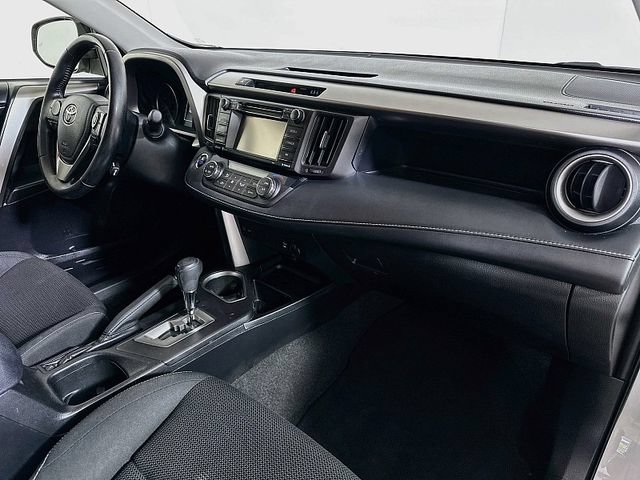 Used 2018 Toyota RAV4 XLE w/ Plus Extra Value Package AWD/4WD image 30