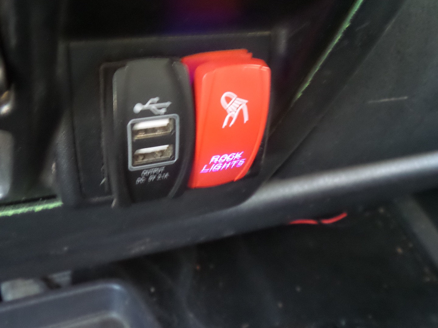 Used 2005 Jeep Wrangler Unlimited w/ Security Group AWD/4WD image 53