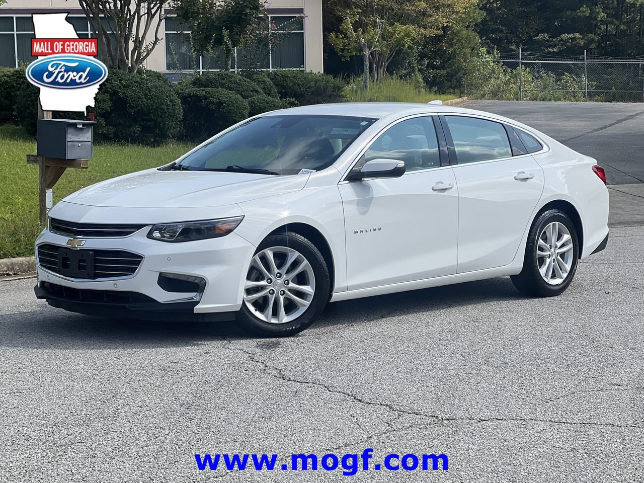 Used 2018 Chevrolet Malibu LT w/ Driver Confidence Package