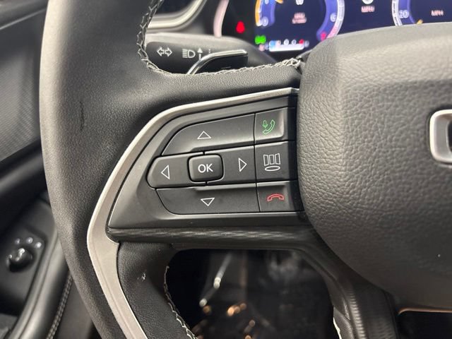 Used 2023 Jeep Grand Cherokee Altitude AWD/4WD image 37