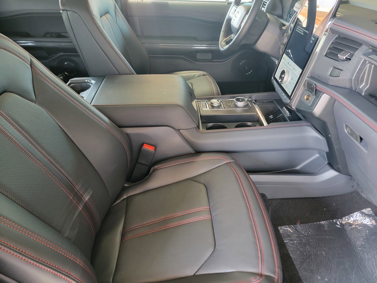 New 2024 Ford Expedition Limited AWD/4WD image 15