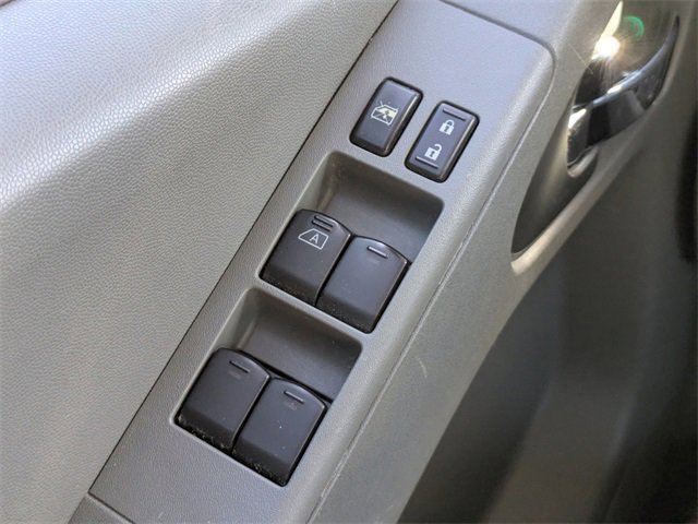 Used 2020 Nissan Frontier SV w/ Midnight Edition Floor Mats image 21