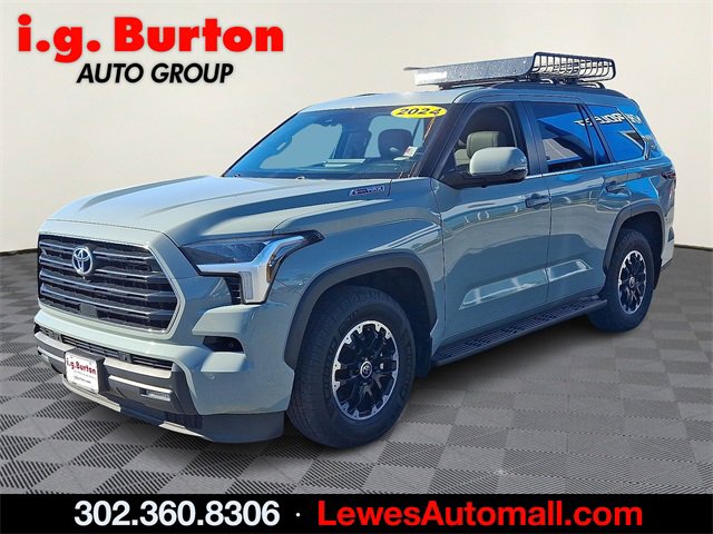 Used 2024 Toyota Sequoia SR5 image 3