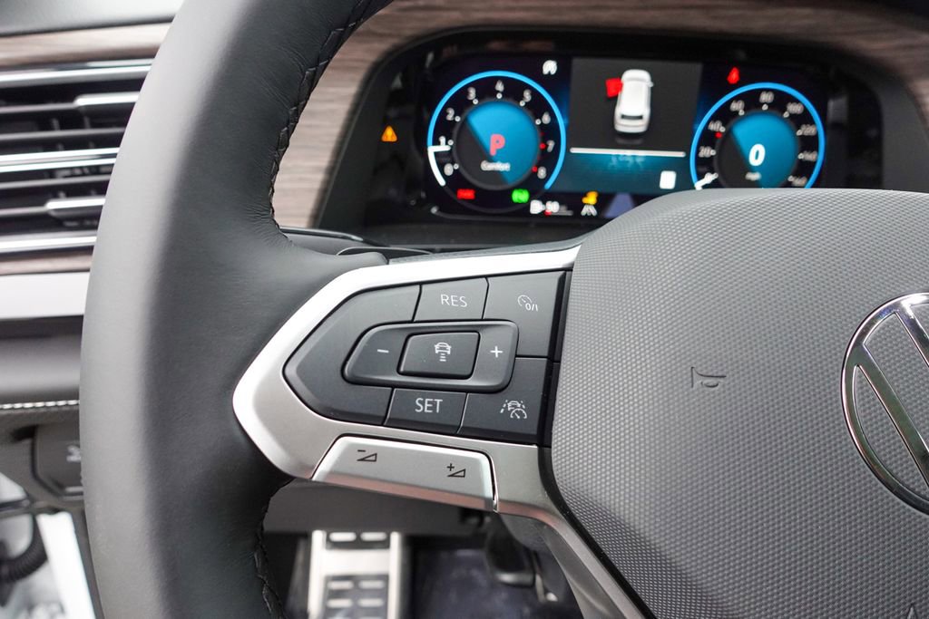 New 2026 Volkswagen Atlas SEL Premium R-Line image 21