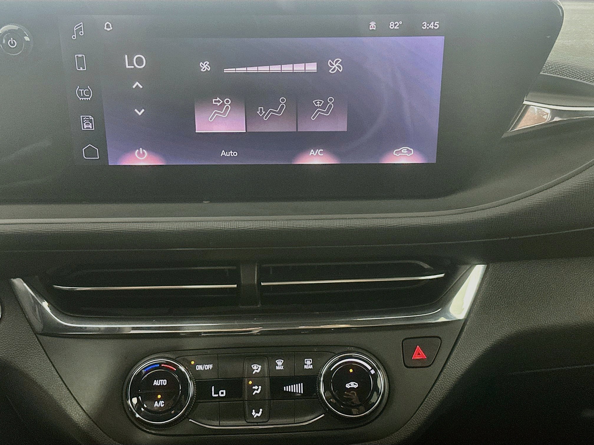 Used 2025 Buick Envista Preferred FWD image 23
