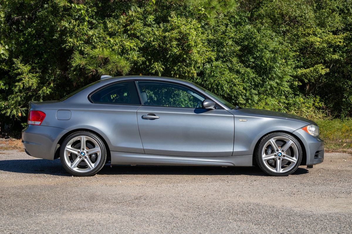 Used 2009 BMW 135i Coupe RWD image 4