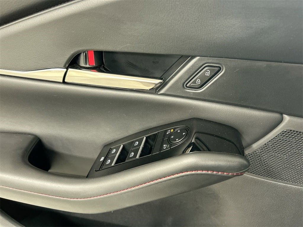 Certified 2023 MAZDA CX-30 AWD 2.5 S w/ Preferred Package image 11