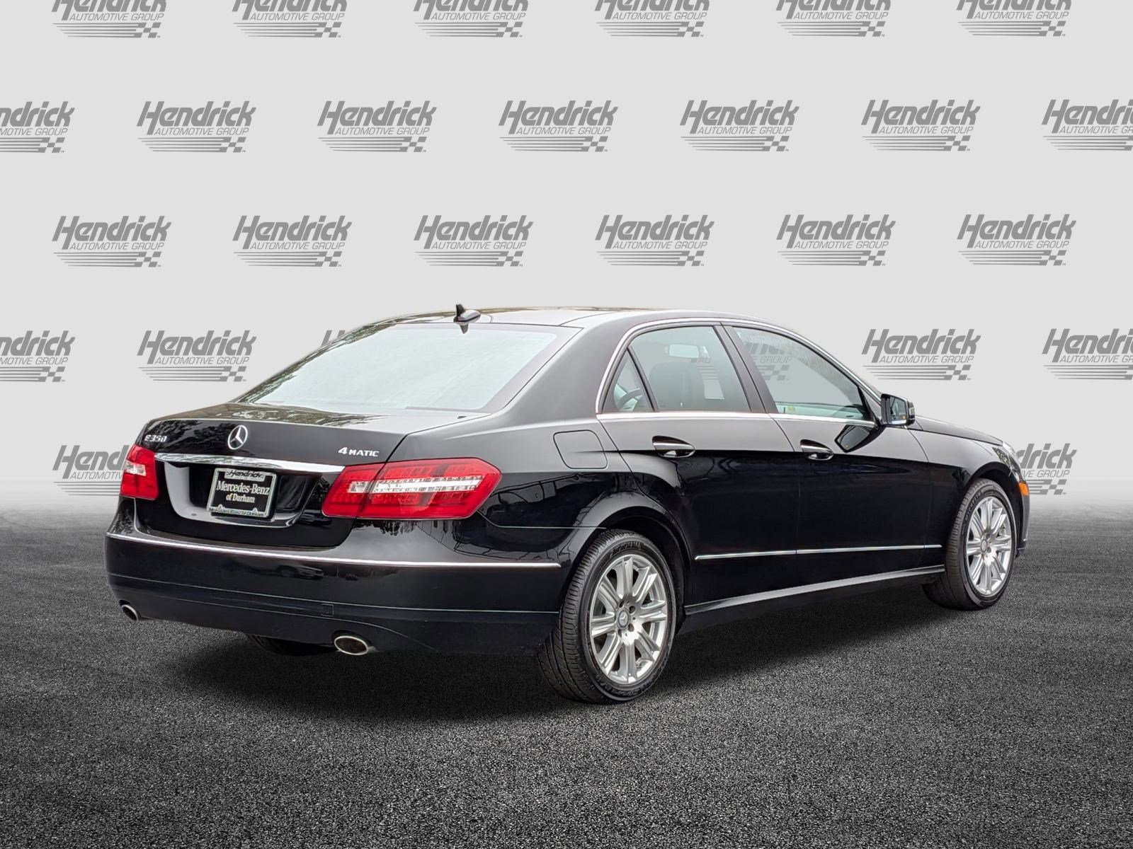 Used 2013 Mercedes-Benz E 350 4MATIC Sedan image 10