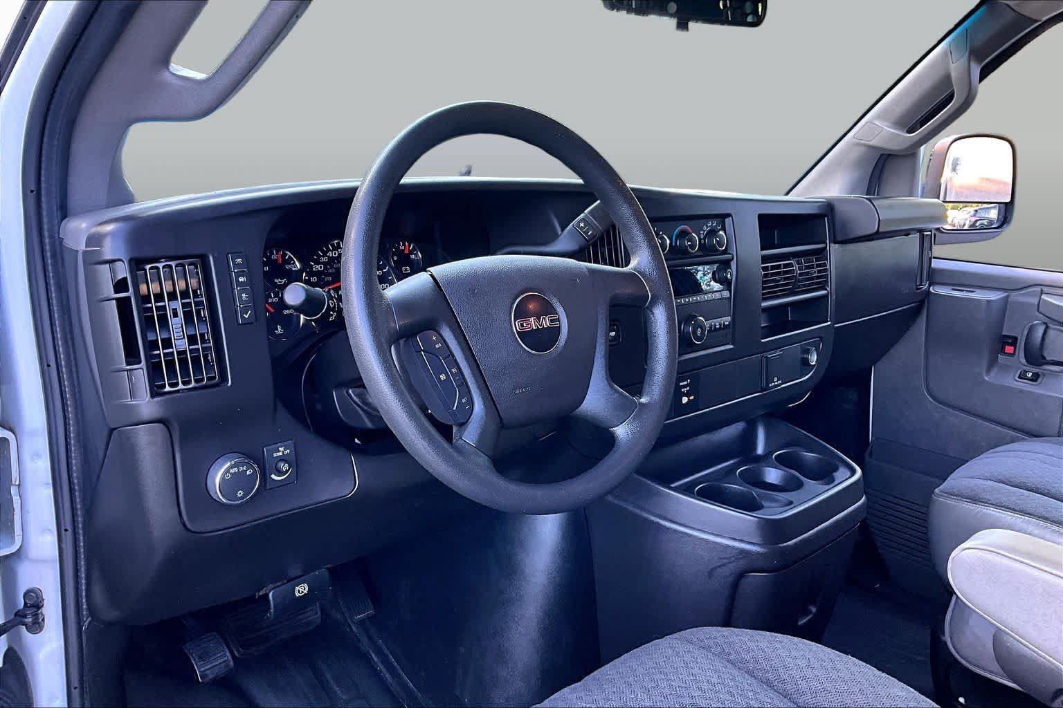 Used 2022 GMC Savana 2500 w/ Driver Convenience Package RWD image 16