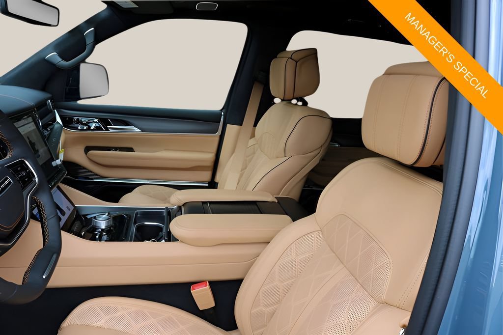 New 2026 Jeep Grand Wagoneer Summit AWD/4WD image 11