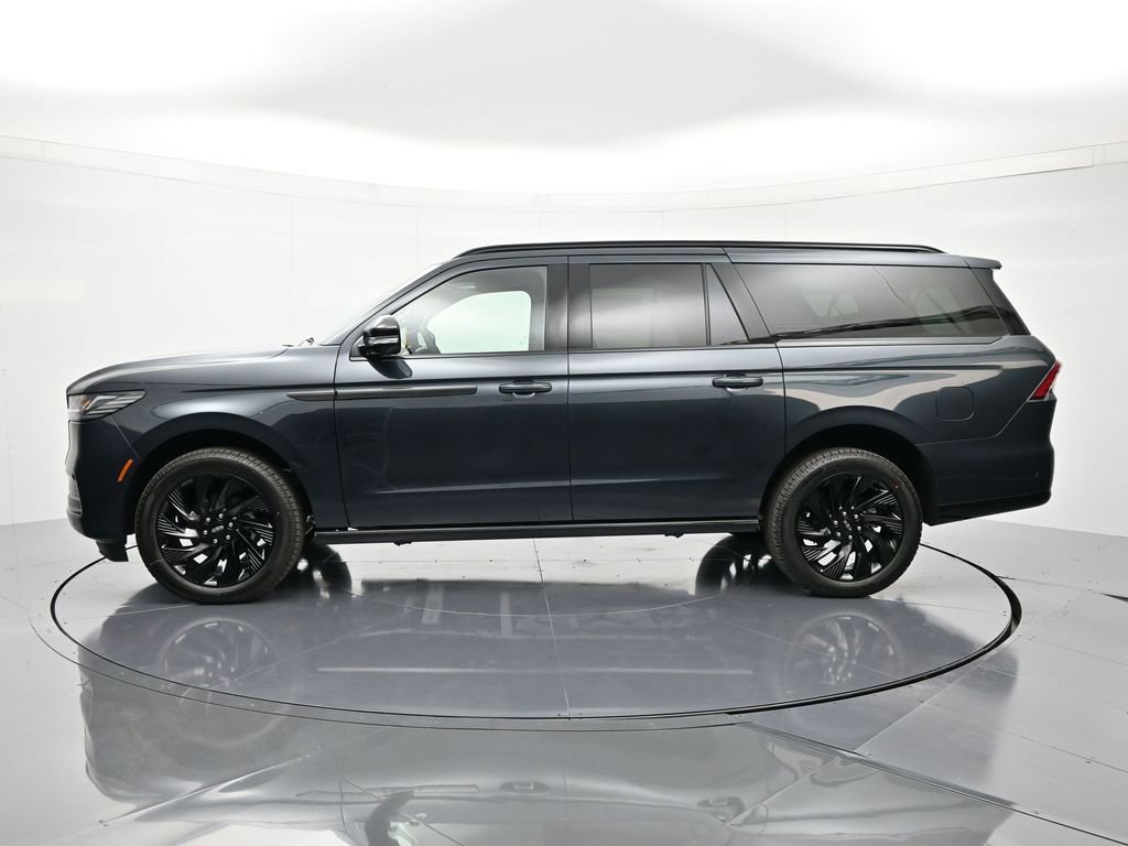 New 2026 Lincoln Navigator L Reserve w/ Jet Appearance Package image 9