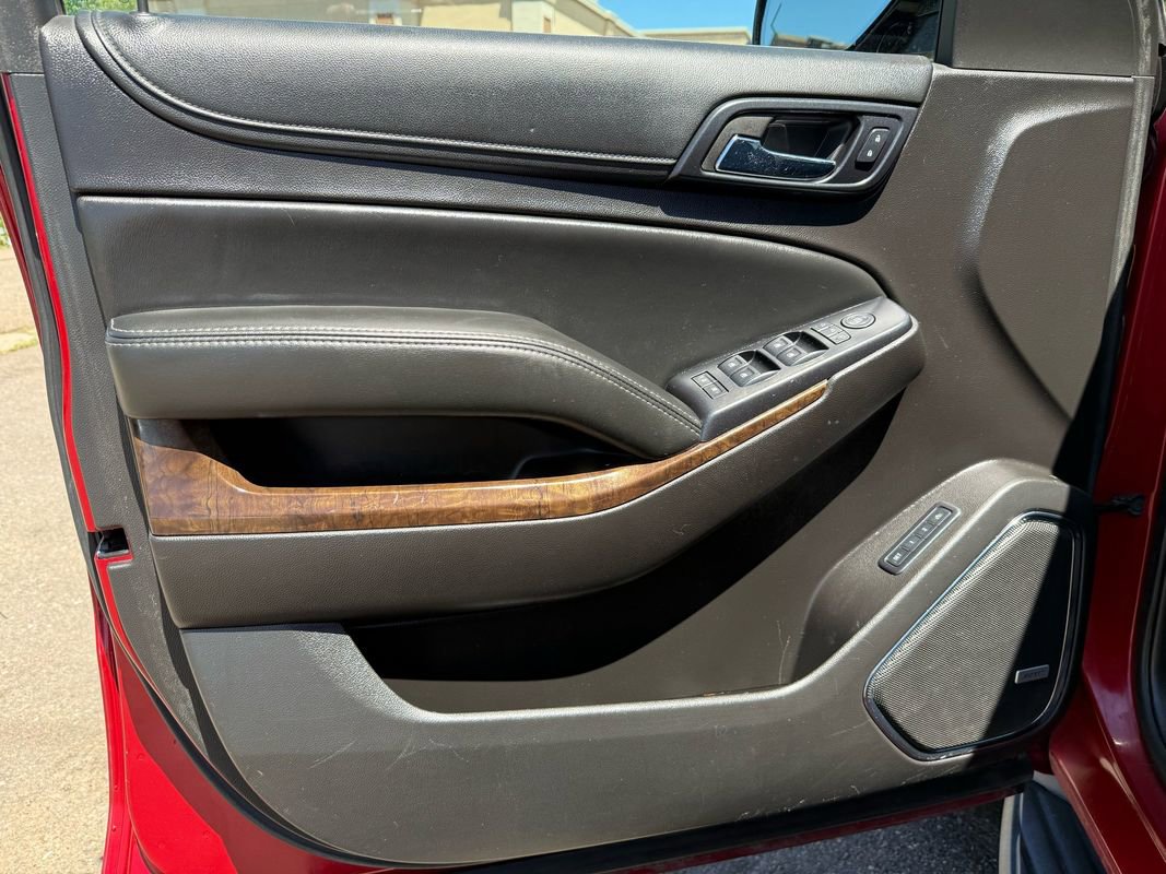 Used 2015 Chevrolet Tahoe LT w/ Luxury Package image 14