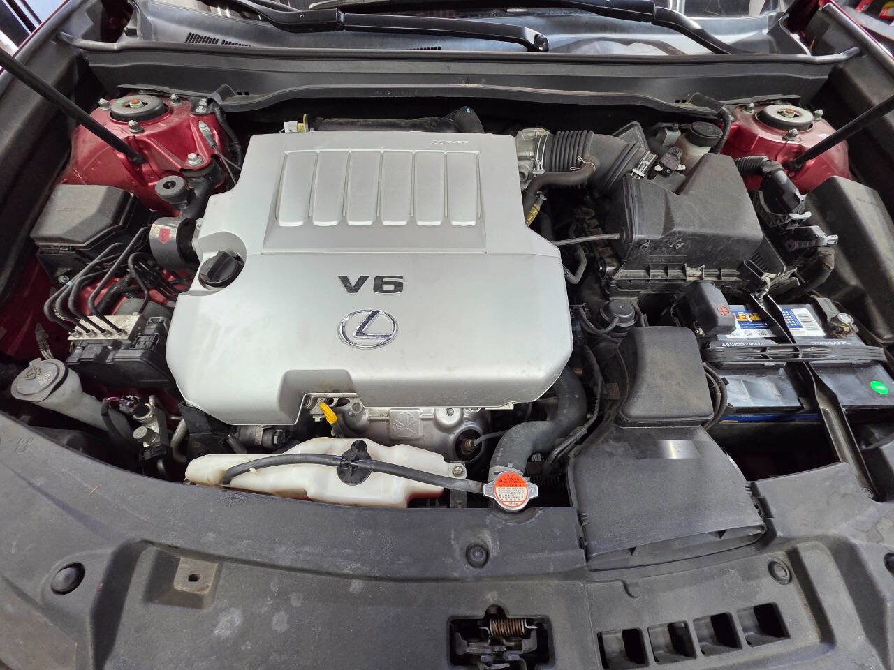 Used 2016 Lexus ES 350 w/ Luxury Package w/Wood Trim image 33