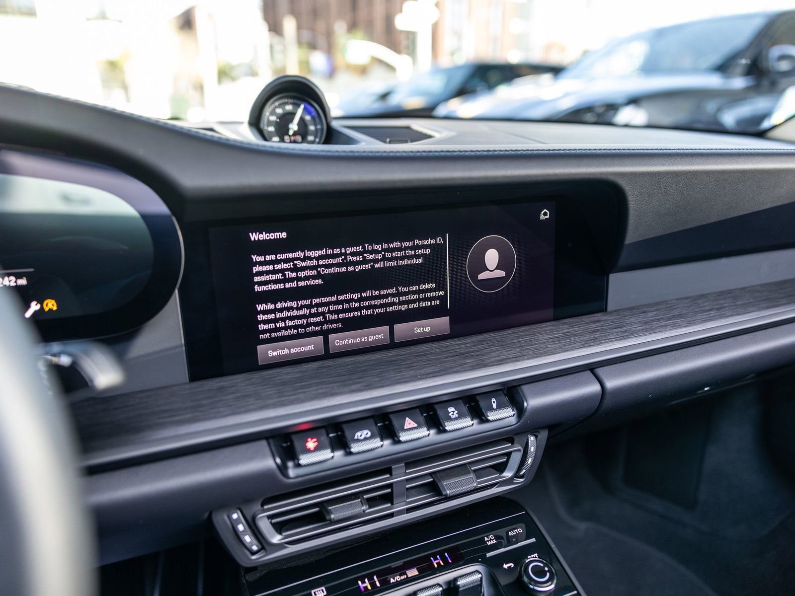 Certified 2024 Porsche 911 Targa 4 GTS image 32