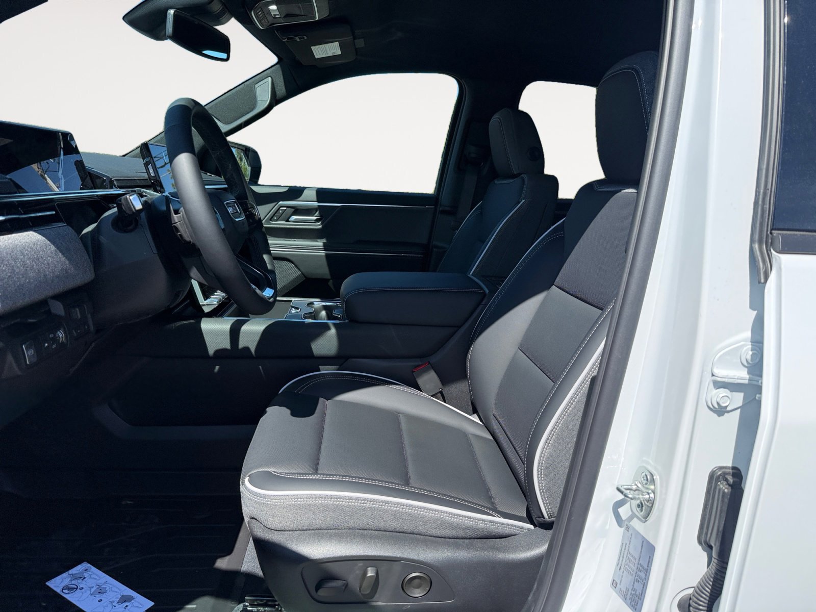 New 2026 GMC Sierra EV Elevation image 10