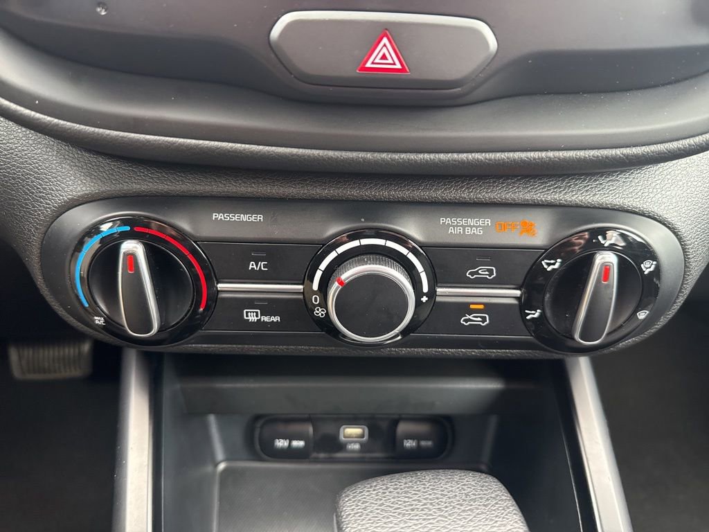 Used 2024 Kia Soul LX w/ Option Group 015 image 33