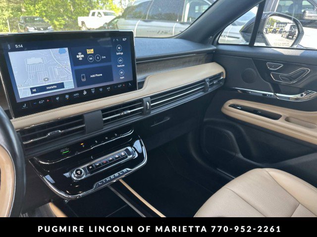 Used 2023 Lincoln Corsair Reserve w/ Equipment Group 201A image 20