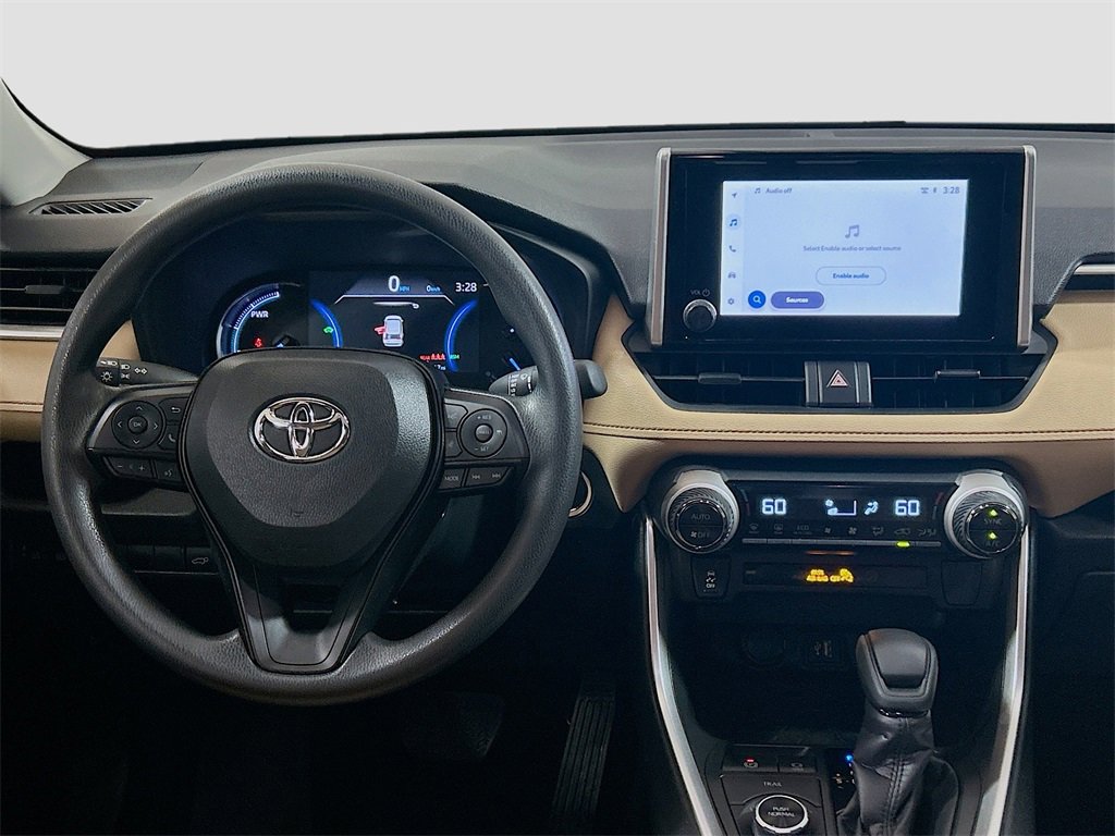 Used 2025 Toyota RAV4 XLE image 19