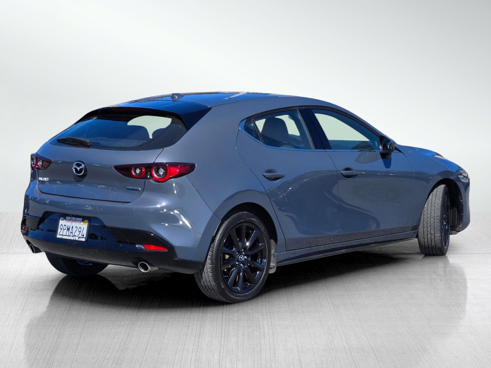 Used 2024 MAZDA MAZDA3 s FWD image 4