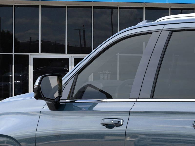 New 2026 Chevrolet Suburban Premier image 36