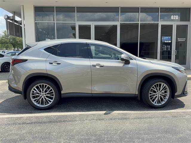 Used 2024 Lexus NX 350 AWD w/ Vision Package image 2