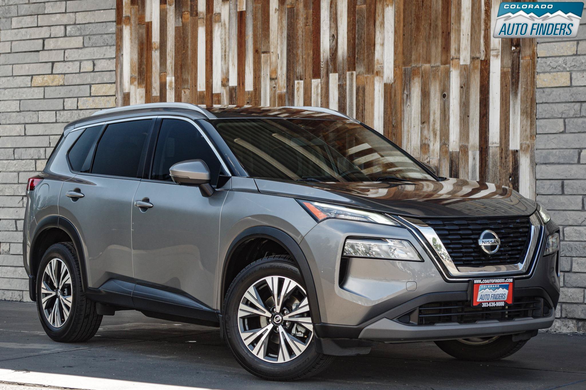 Used 2021 Nissan Rogue SV w/ Premium Package AWD/4WD image 9