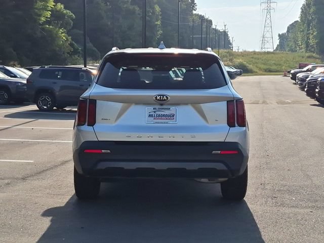 Used 2021 Kia Sorento S AWD/4WD image 12