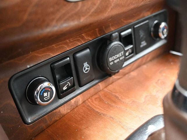 Used 2017 INFINITI QX80 Limited image 36