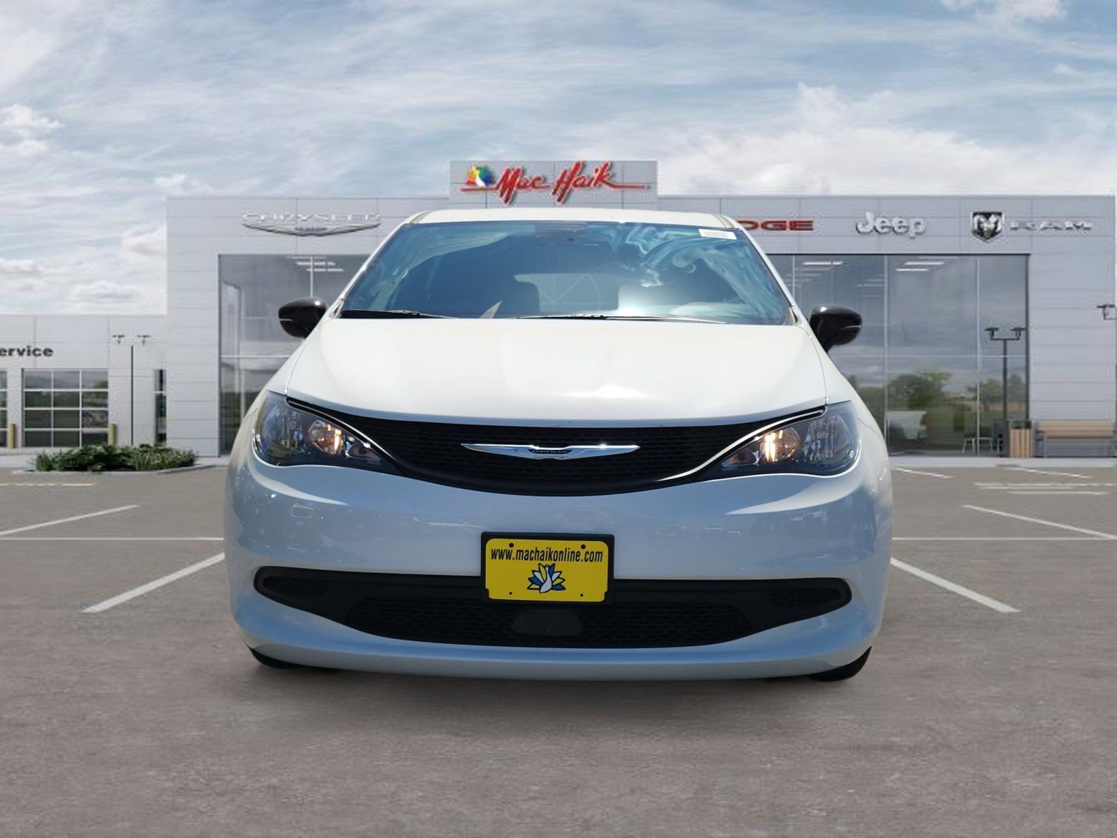 New 2026 Chrysler Voyager LX image 8