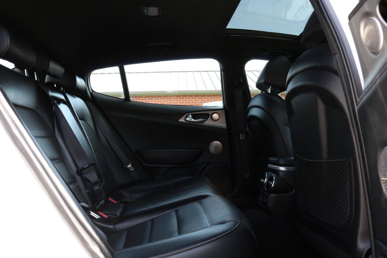 Used 2020 Kia Stinger GT2 AWD/4WD image 50