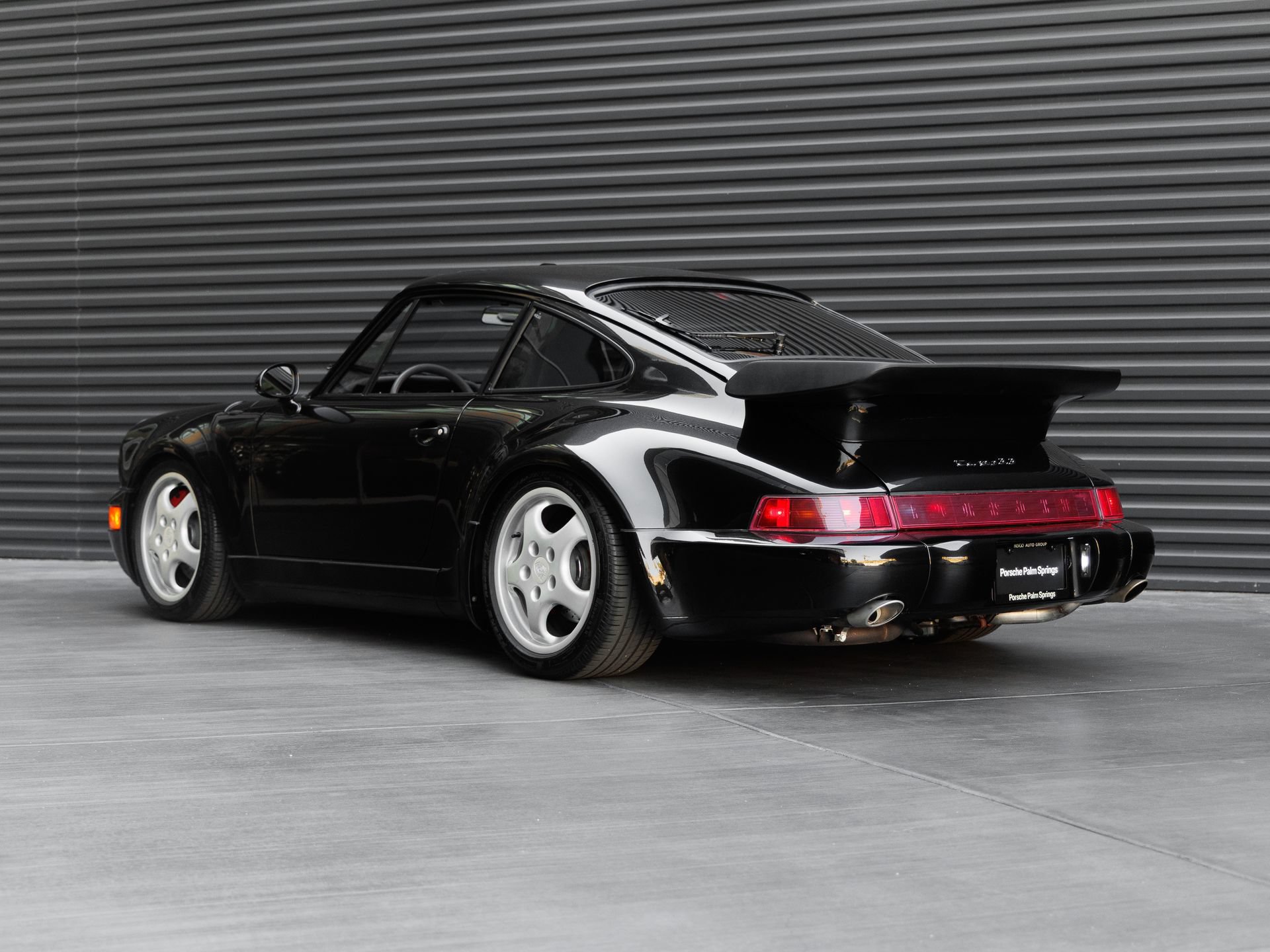 Used 1992 Porsche 911 Turbo RWD image 3