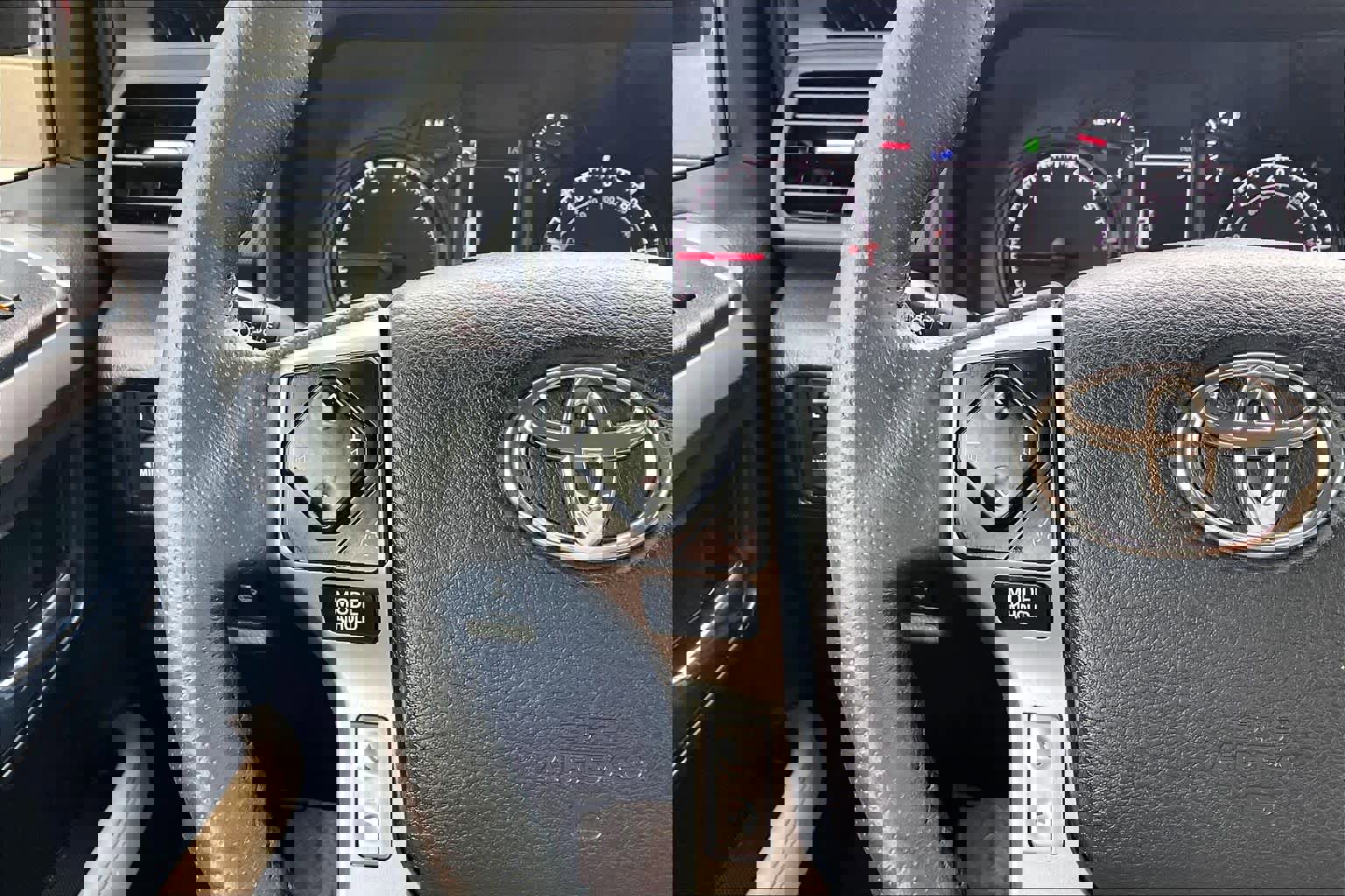 Used 2023 Toyota 4Runner SR5 image 22