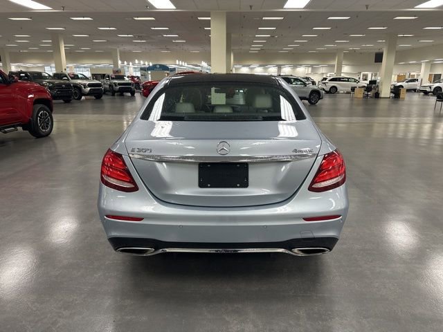 Used 2017 Mercedes-Benz E 300 4MATIC image 6