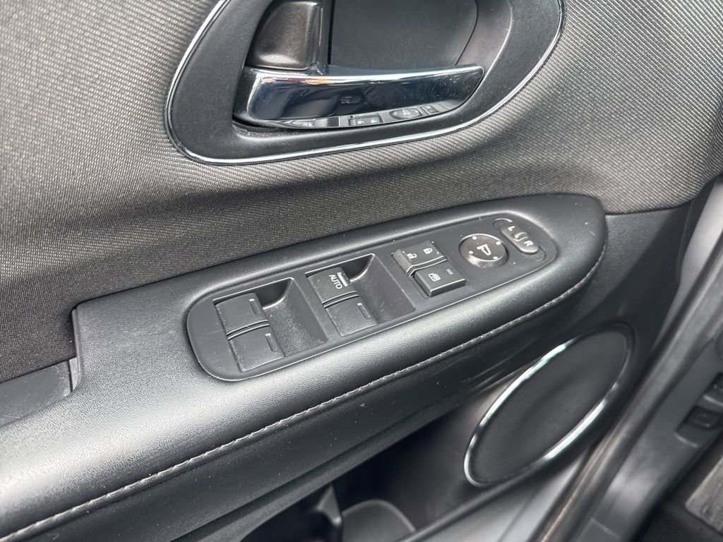 Used 2020 Honda HR-V EX image 26
