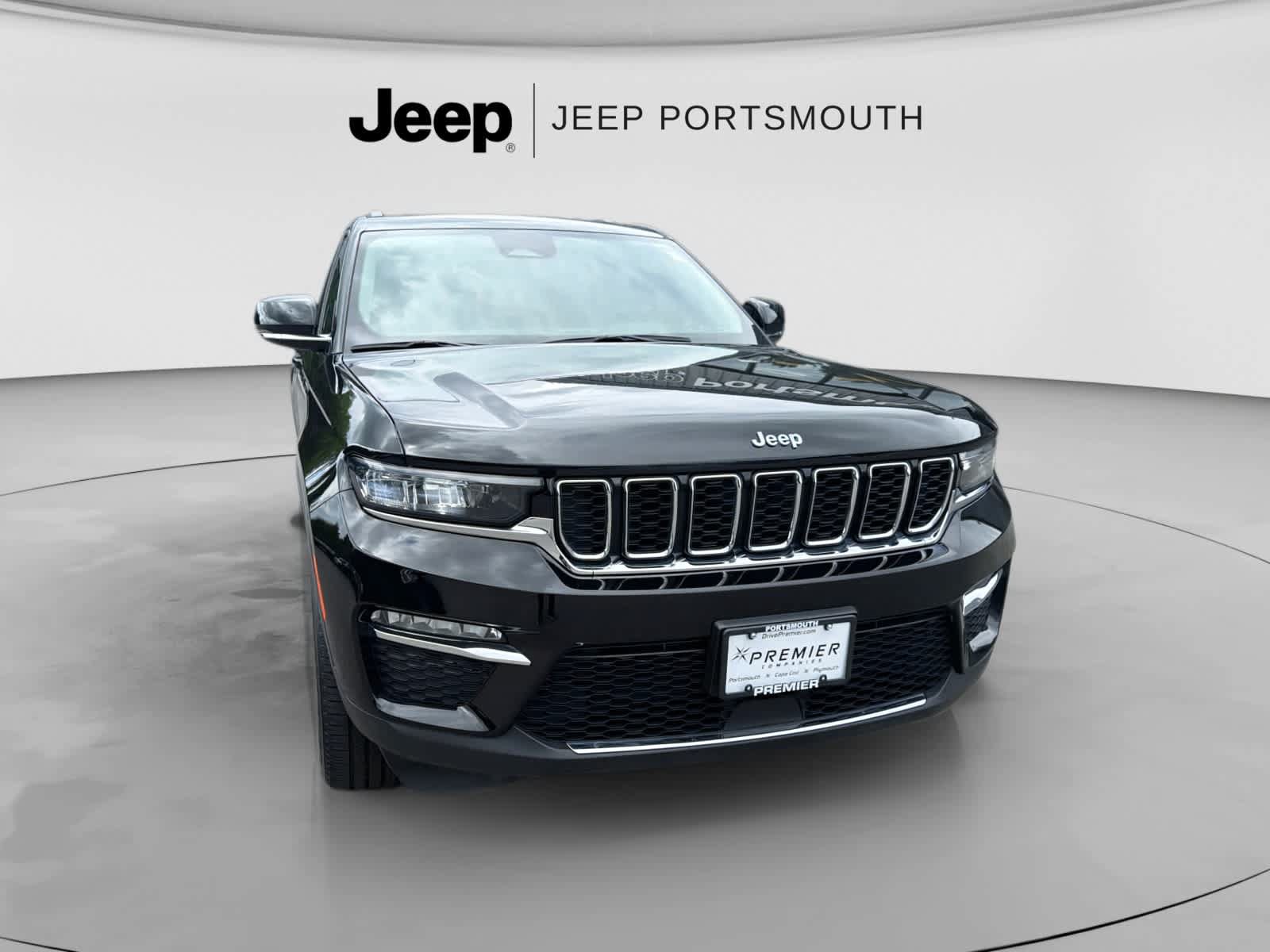 Used 2023 Jeep Grand Cherokee 4WD 4xe image 13