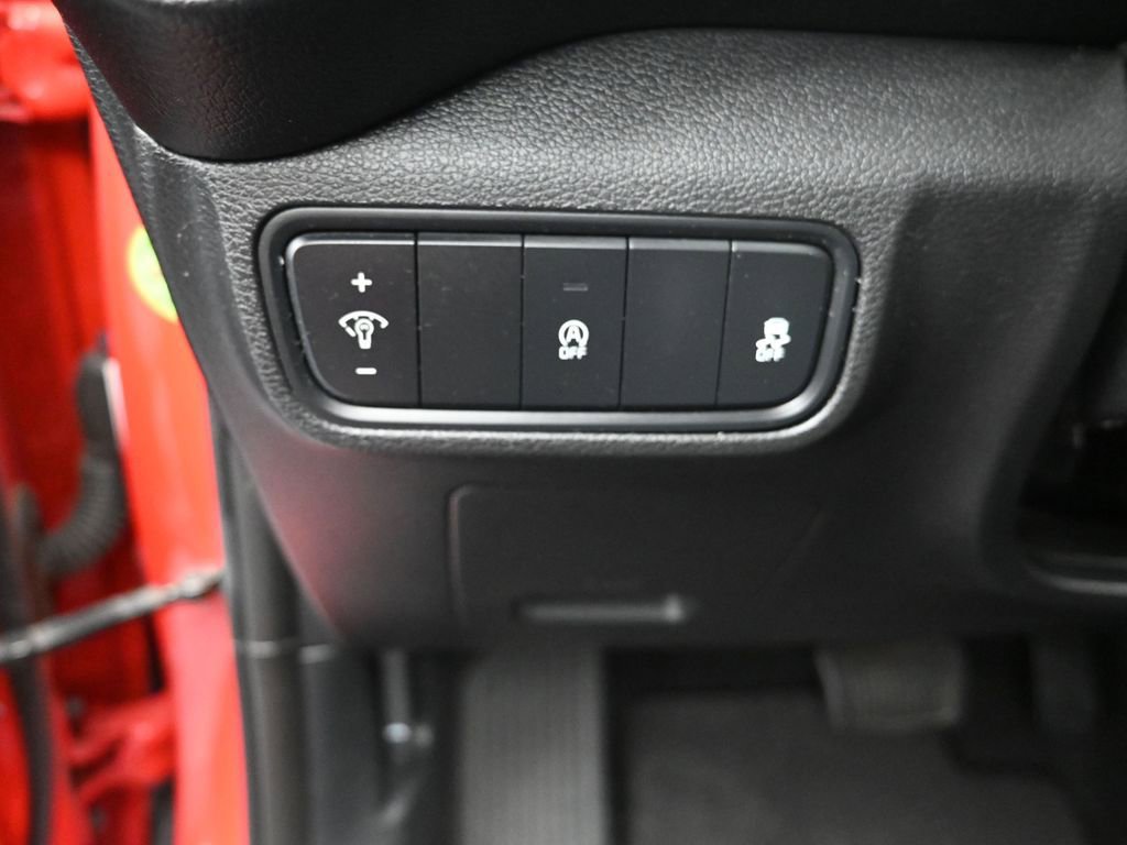 Used 2021 Kia Soul LX FWD image 11