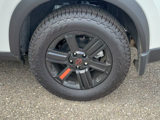New 2026 Nissan Rogue SV AWD/4WD image 6