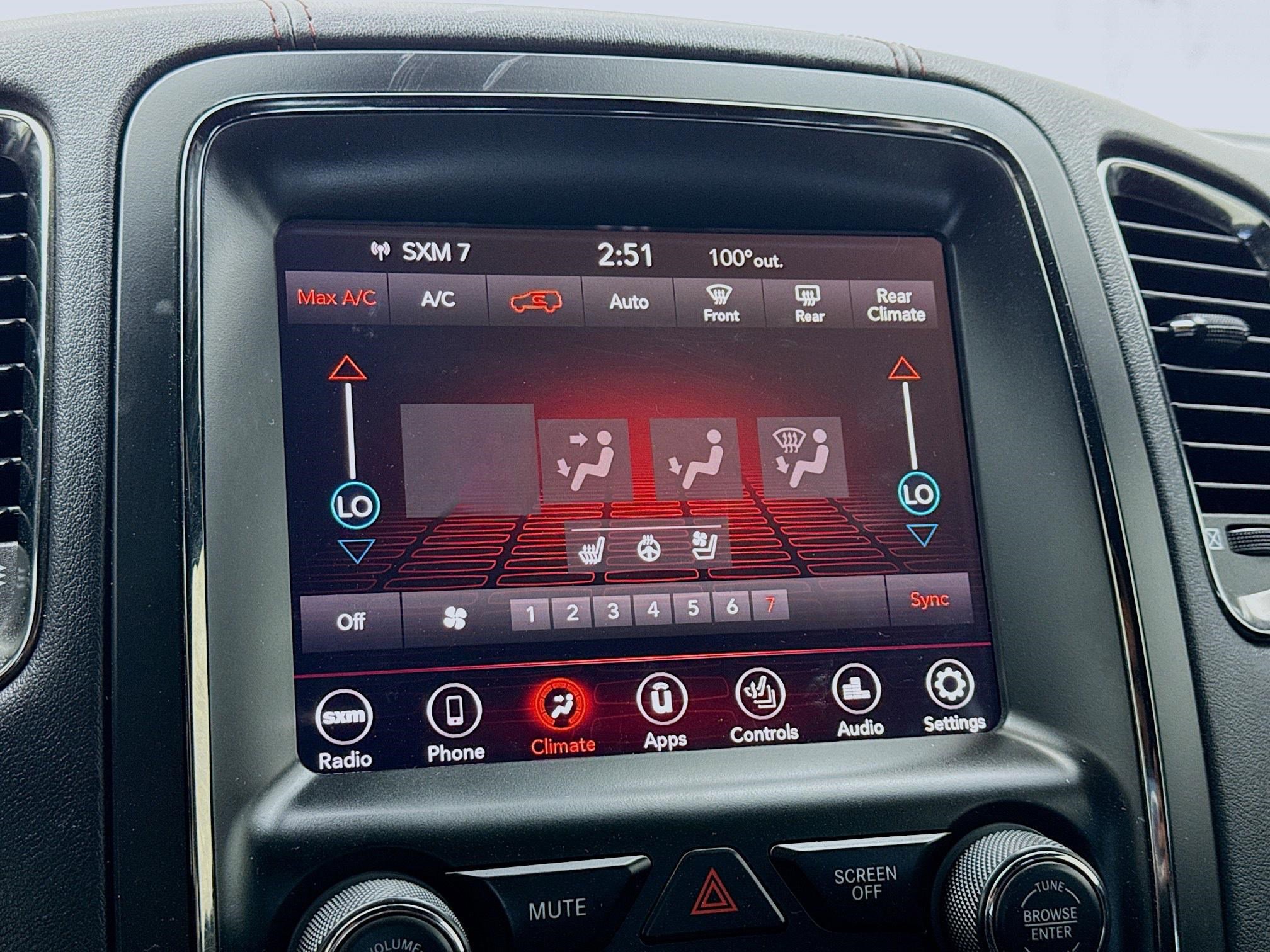 Used 2018 Dodge Durango R/T w/ Technology Group image 12