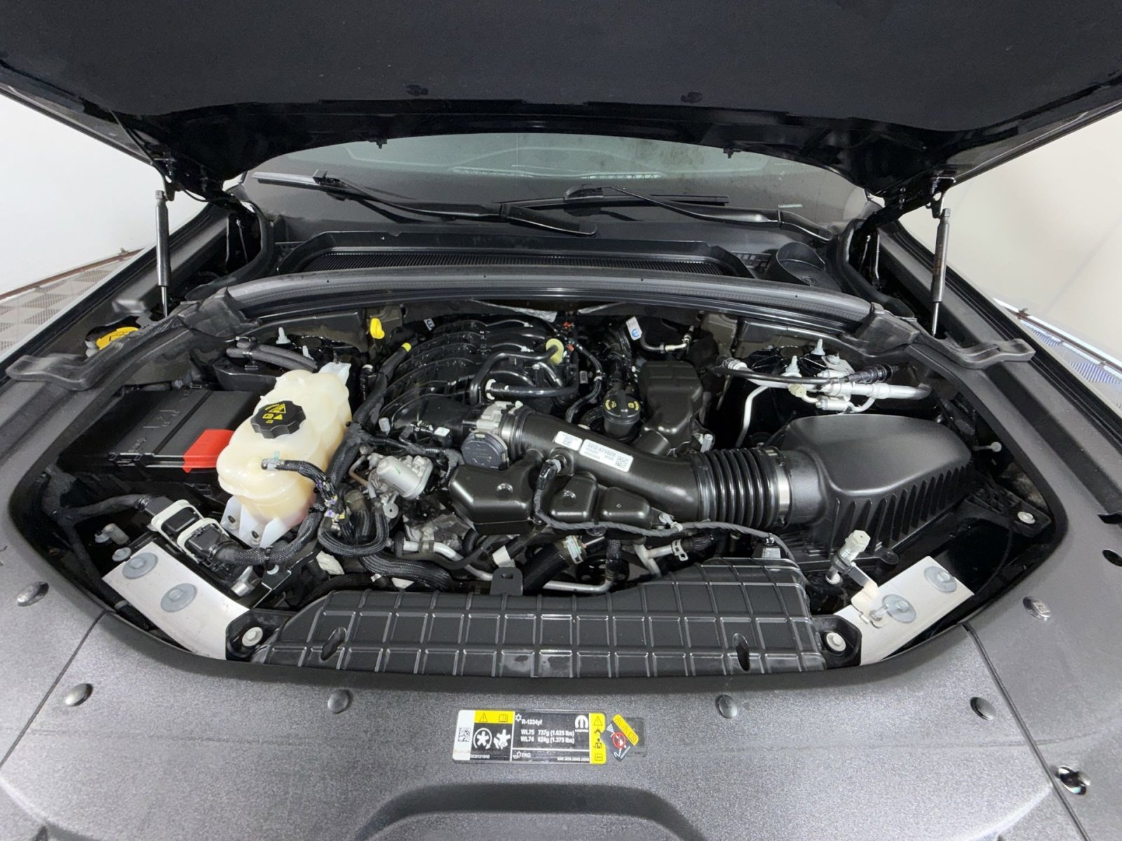 Used 2023 Jeep Grand Cherokee Altitude AWD/4WD image 27