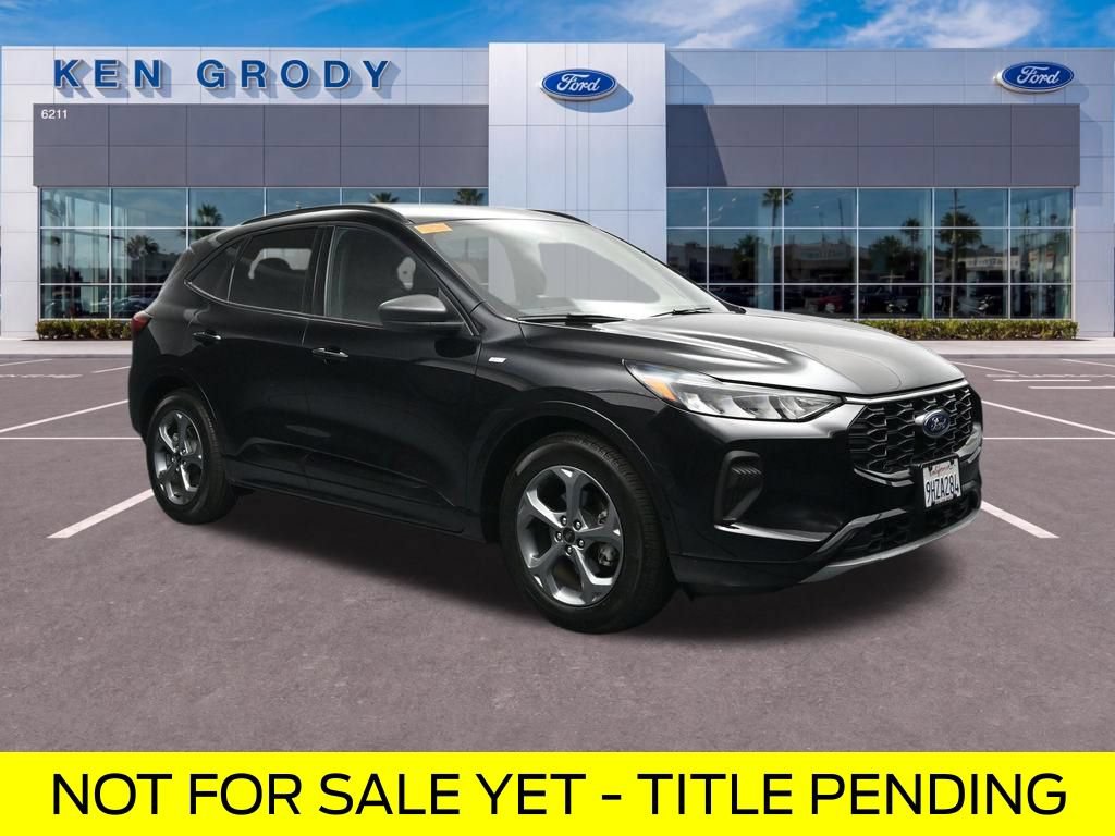 Certified 2023 Ford Escape ST-Line w/ Tech Pack #1 FWD 360° Tour