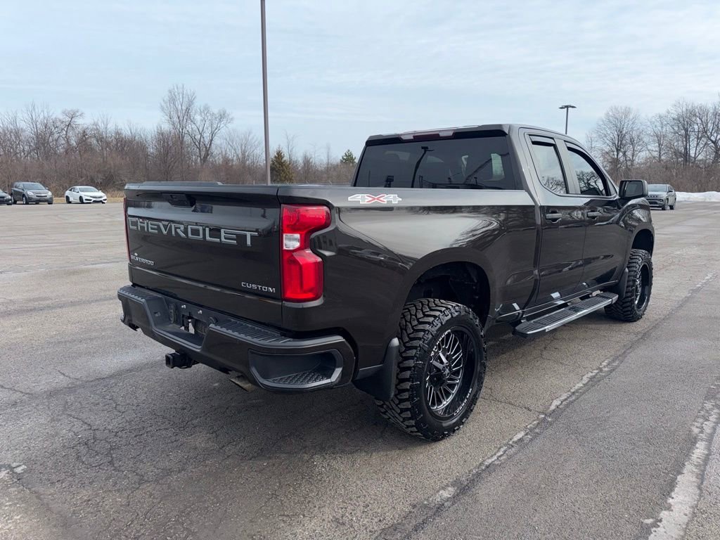 Used 2019 Chevrolet Silverado 1500 Custom w/ Custom Value Package image 6