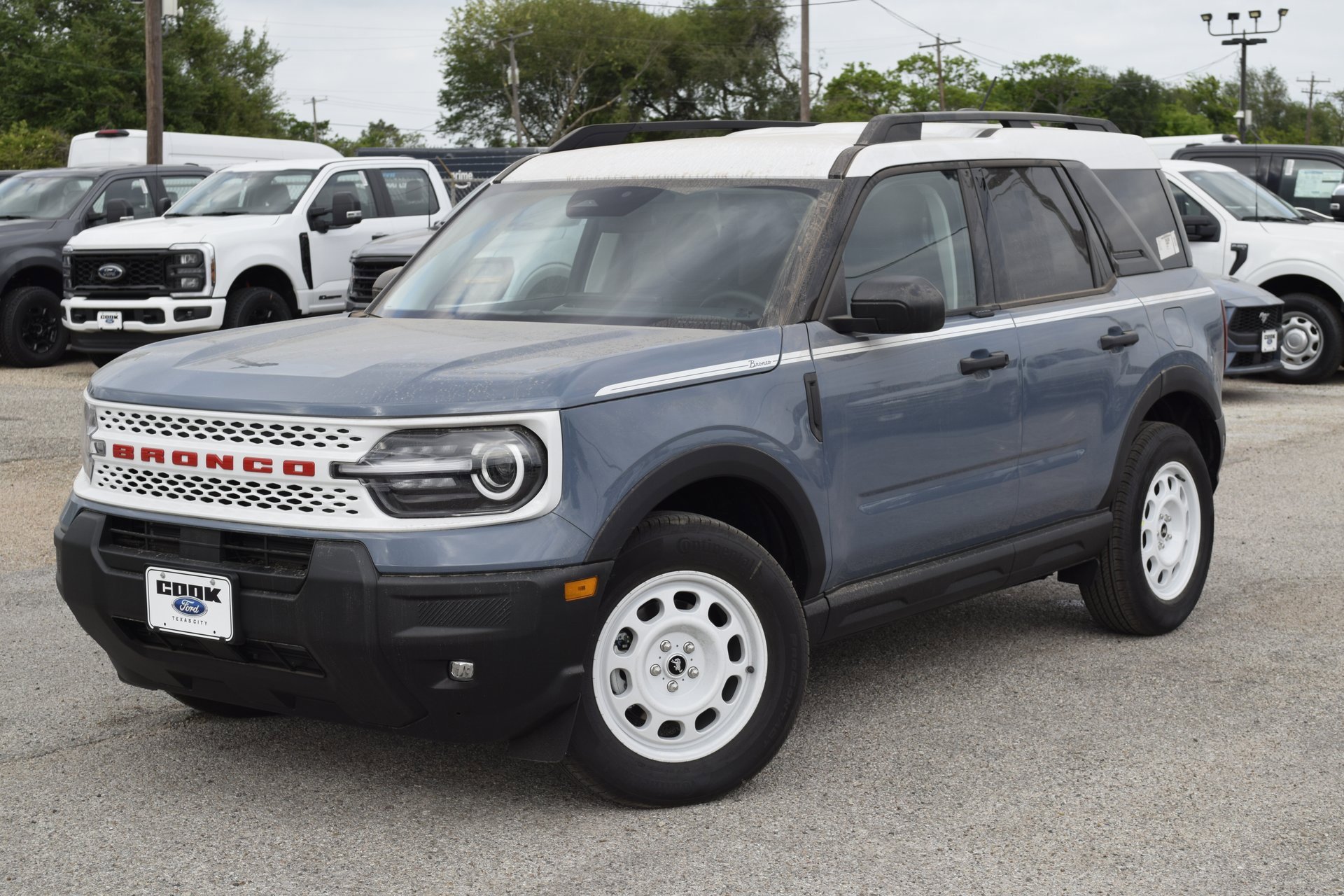 New 2025 Ford Bronco Sport Heritage w/ Convenience Package