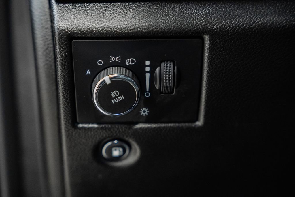 Certified 2021 Jeep Grand Cherokee Freedom Edition image 46